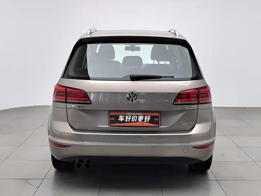 Golf Sportsvan 2016 230TSI Automatic Entry-Level Model — миниатюра 4