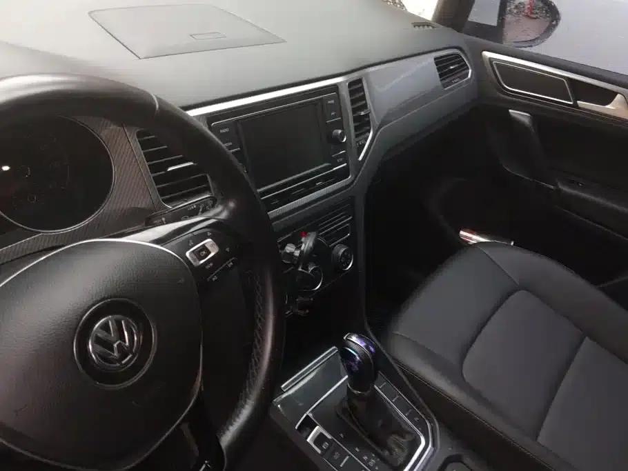 Golf Sportsvan 2020 280TSI Automatic Guardian Edition — миниатюра 13