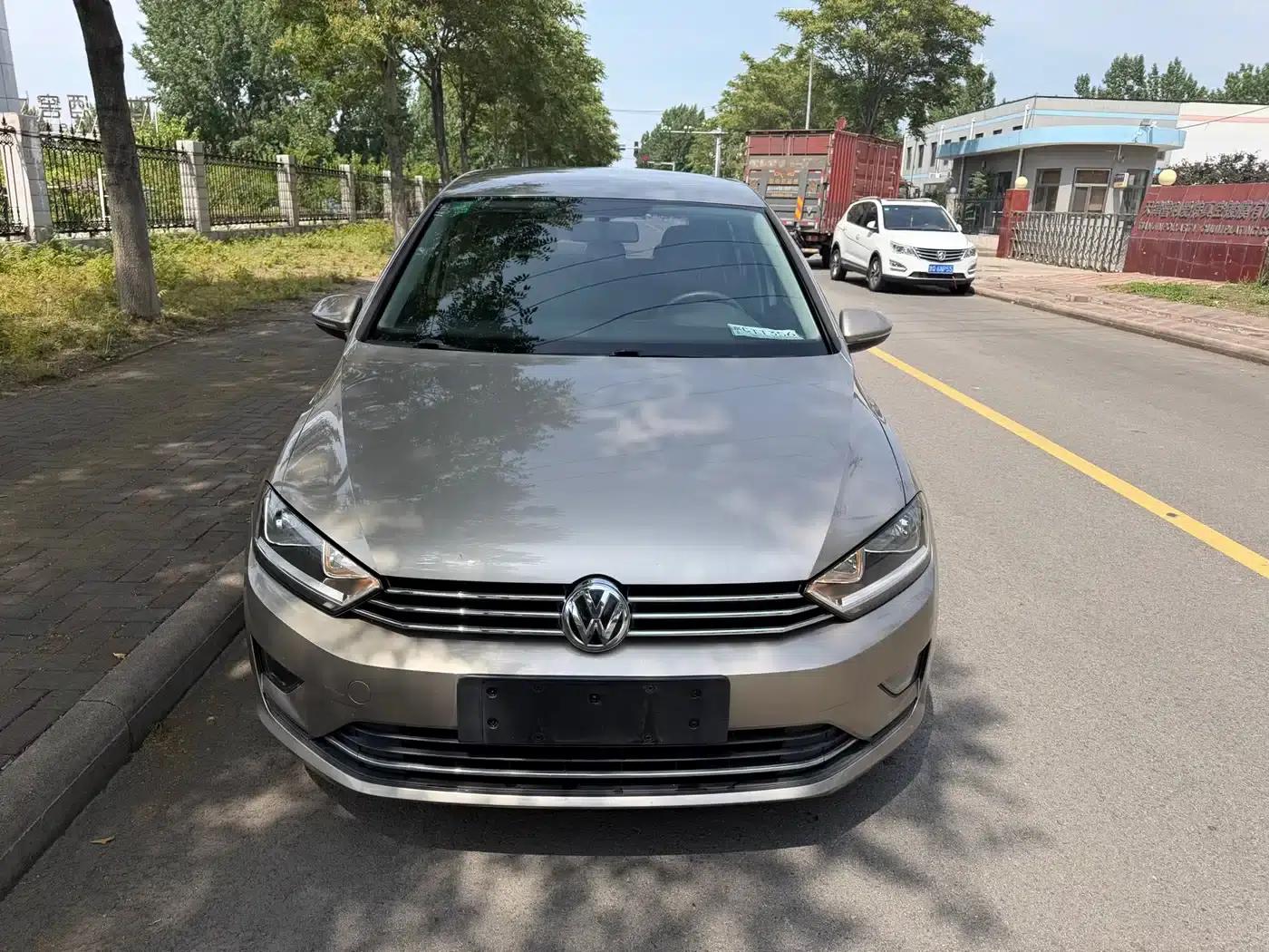 Golf Sportsvan 2016 1.6L Automatic Comfort Edition — миниатюра 2