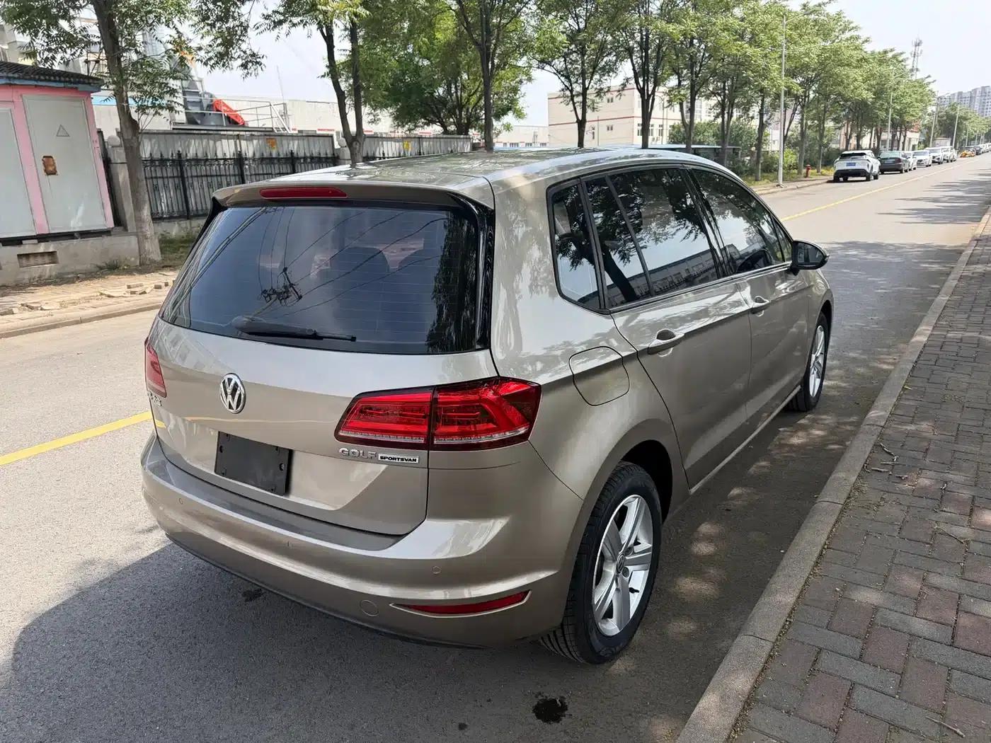 Golf Sportsvan 2016 1.6L Automatic Comfort Edition — миниатюра 13