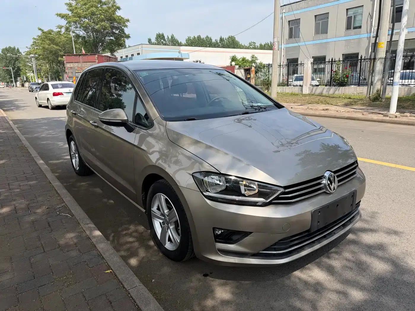 Golf Sportsvan 2016 1.6L Automatic Comfort Edition — миниатюра 3