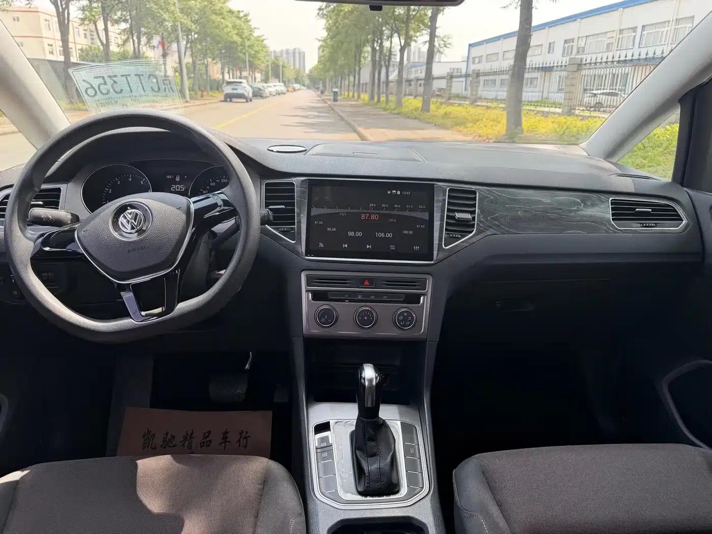 Golf Sportsvan 2016 1.6L Automatic Comfort Edition — миниатюра 7