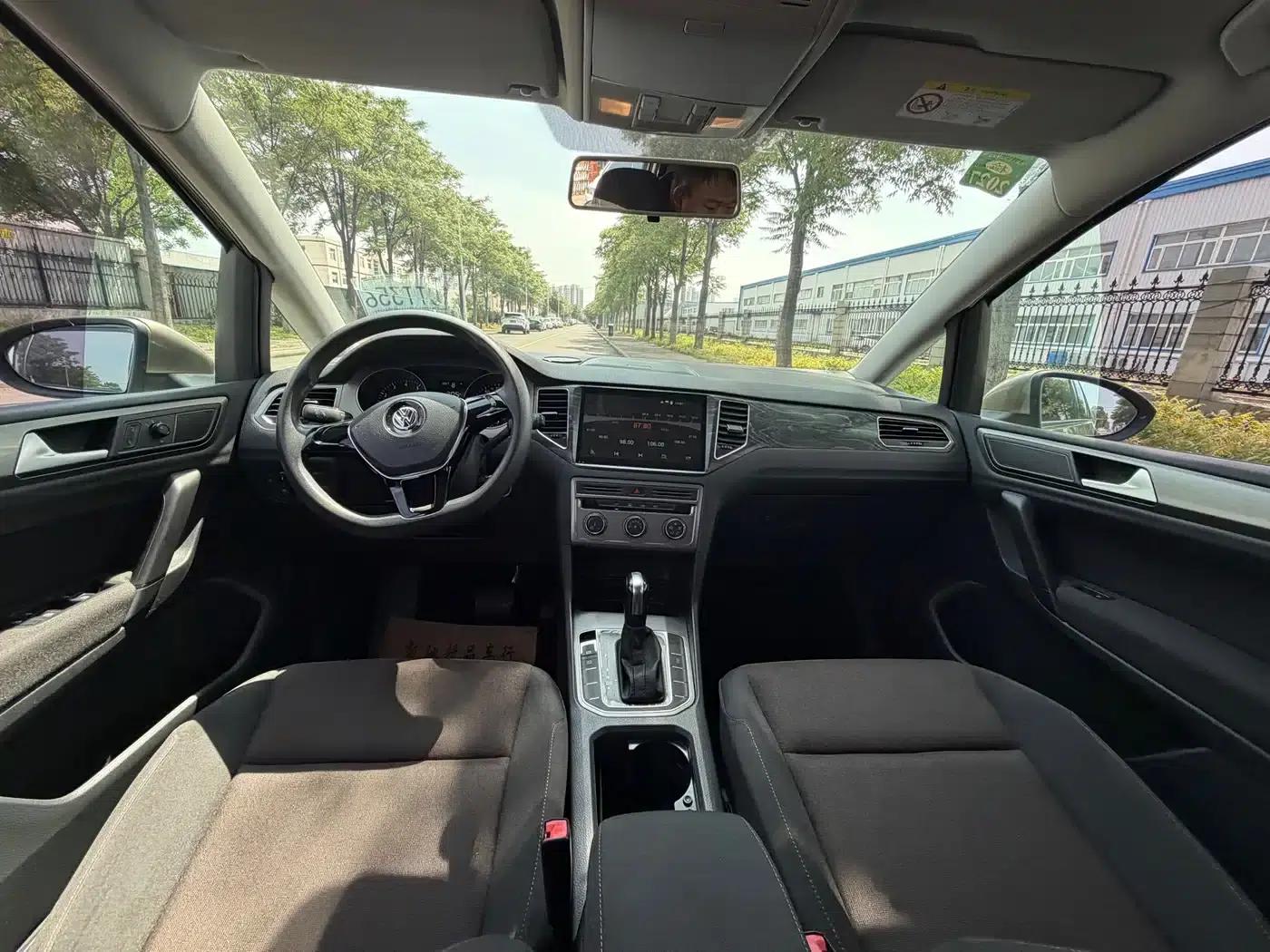 Golf Sportsvan 2016 1.6L Automatic Comfort Edition — миниатюра 8