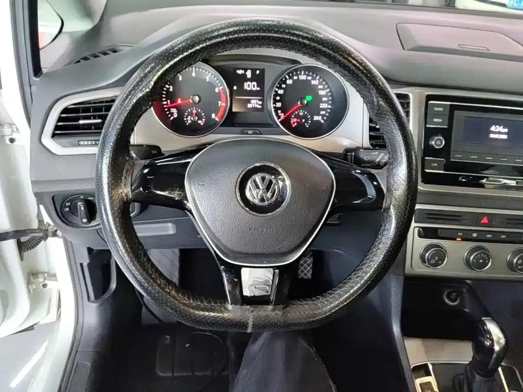 Golf Sportsvan 2018 1.6L Automatic Comfort Edition — миниатюра 11