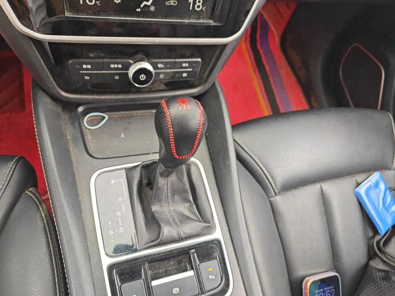 BYD Song MAX 2017 1.5T Automatic Smart Connect Elite 7-Seater — миниатюра 14