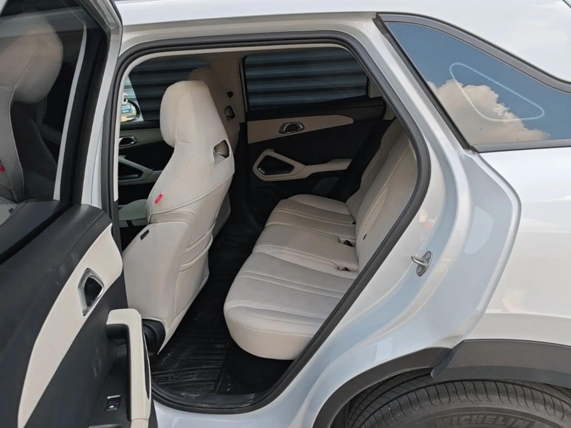 BYD Yuan UP 2024 401 km Active Version — миниатюра 25