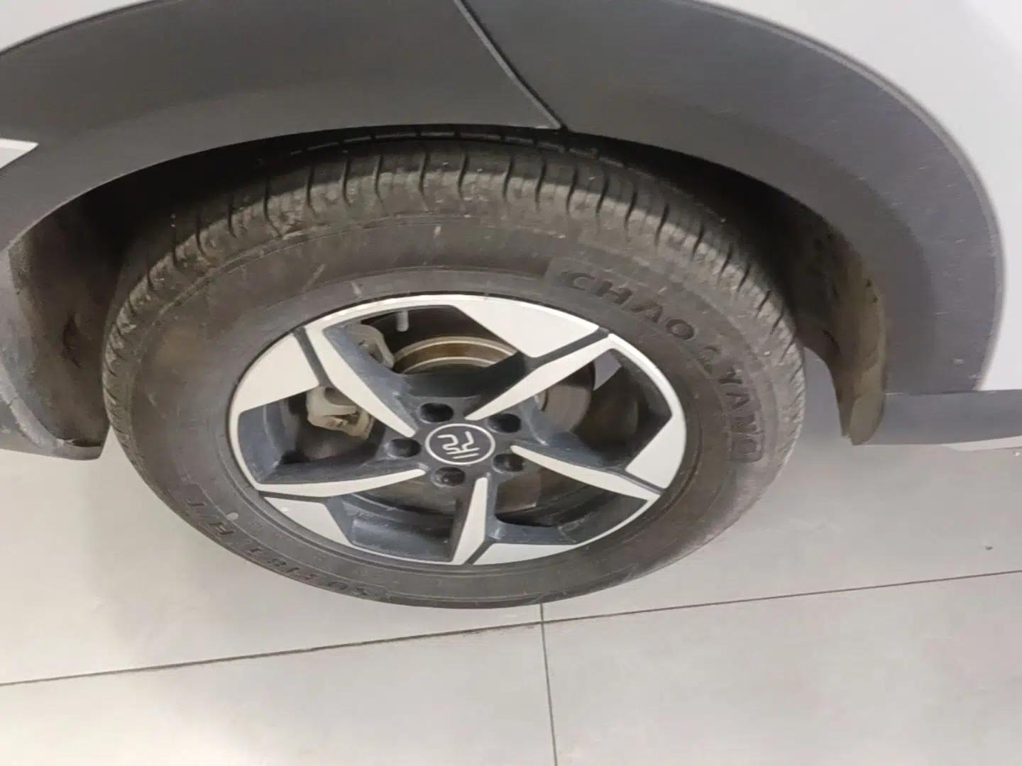 BYD Yuan UP 2024 401KM Leading Edition — миниатюра 11