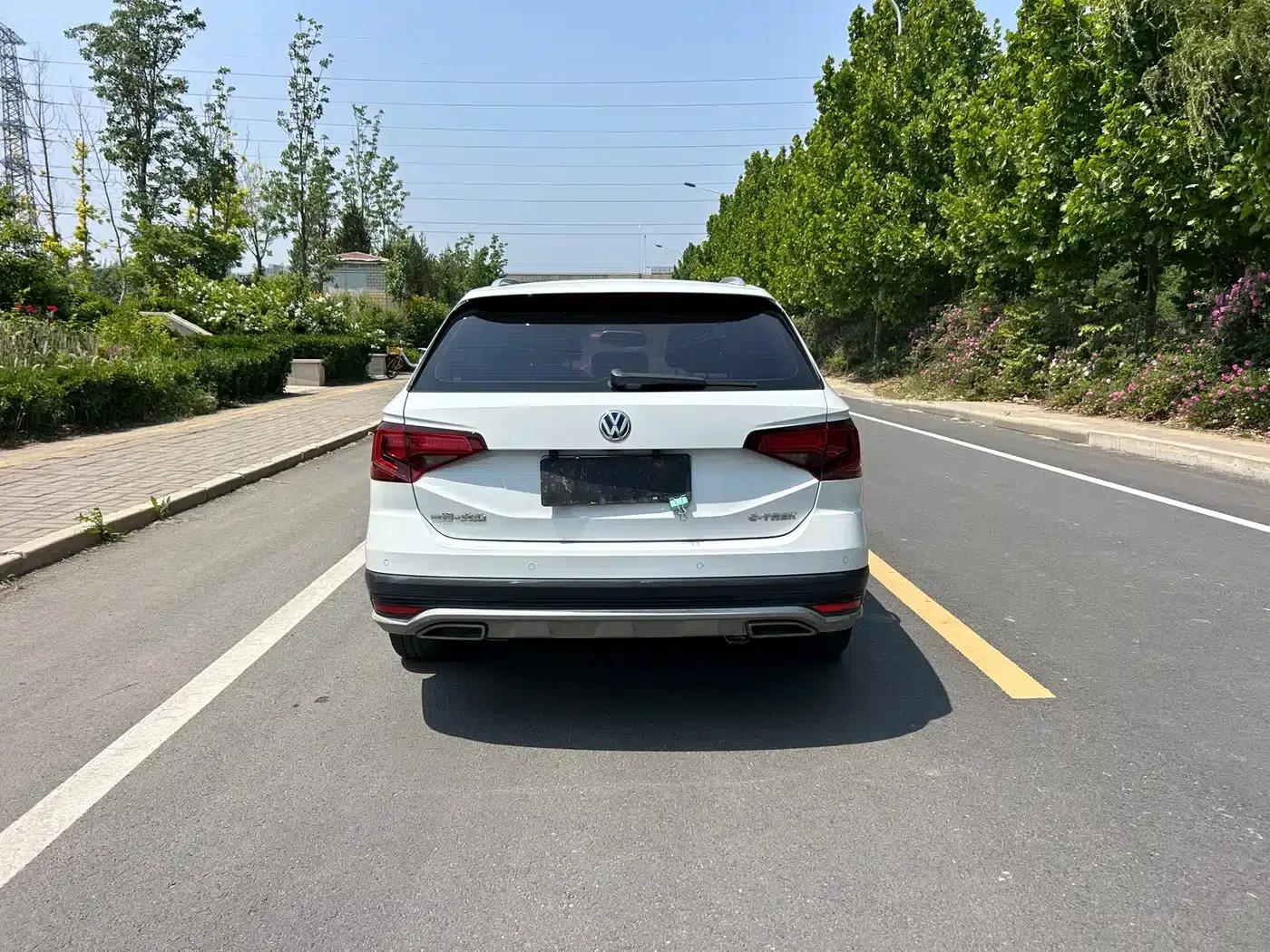 C-TREK 2017 1.6L Automatic Comfort Model — миниатюра 13