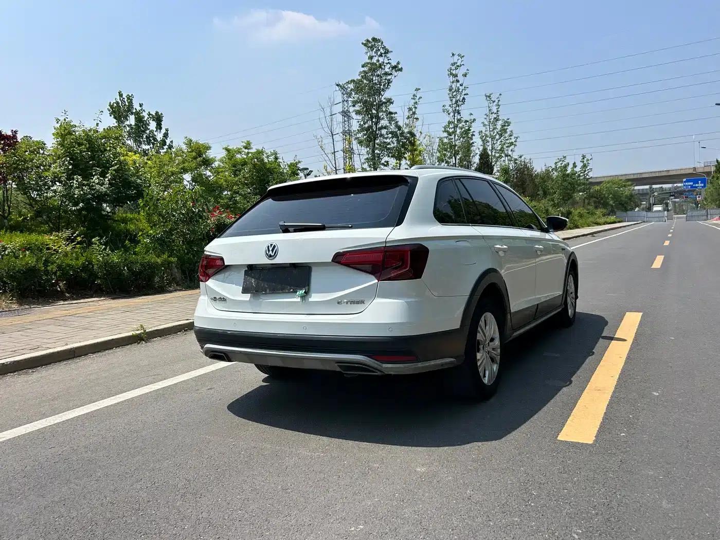 C-TREK 2017 1.6L Automatic Comfort Model — миниатюра 6