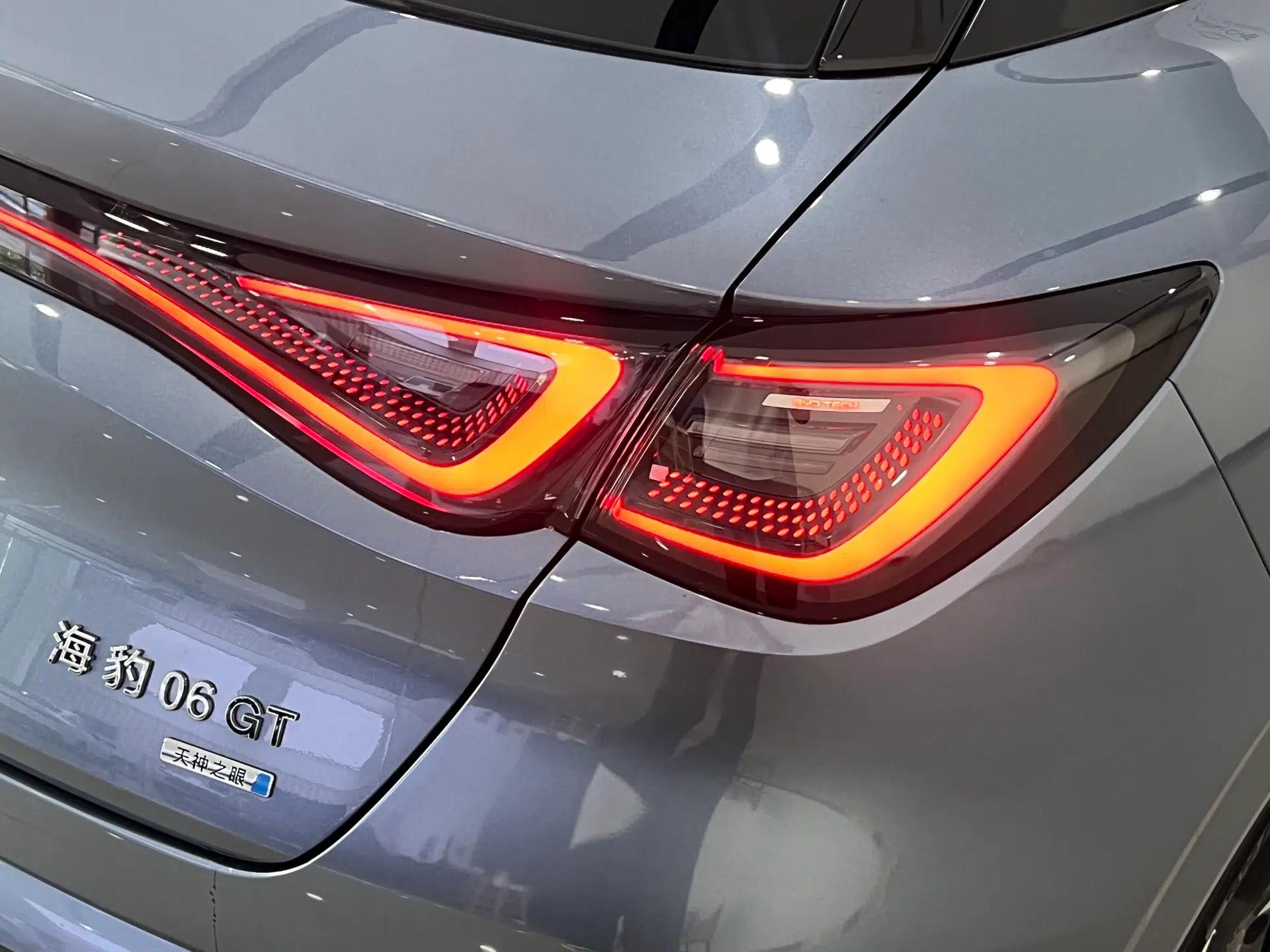 BYD Seal 06GT 2025 Intelligent Driving Version 605 Heatwave Edition — миниатюра 14