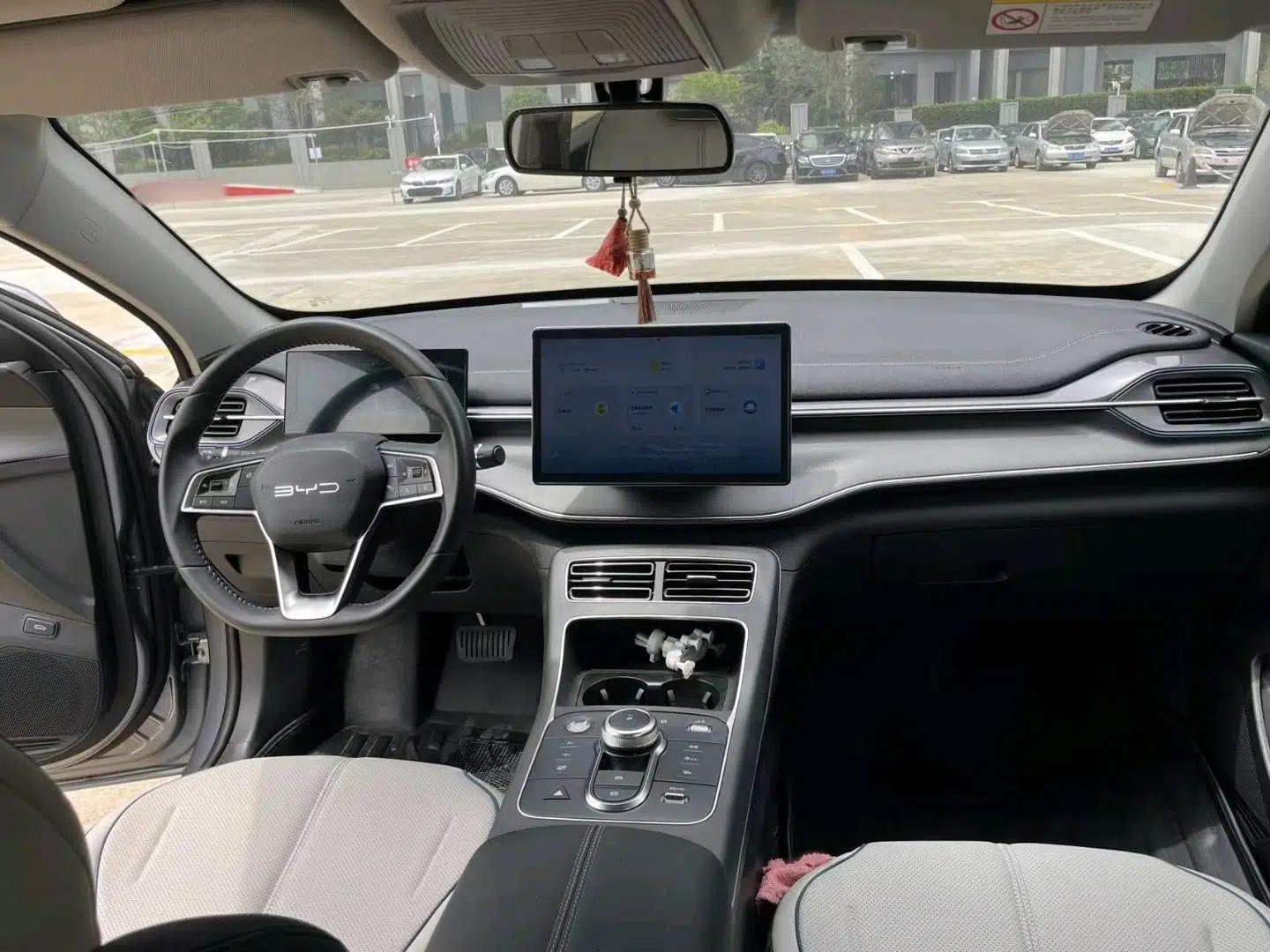 BYD Destroyer 05 2024 HONOR Edition DM-i 55KM Luxury Model — миниатюра 32