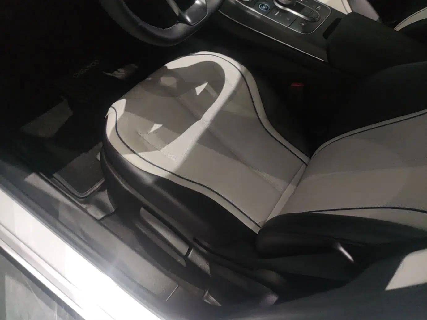 BYD Destroyer 05 2024 HONOR Edition DM-i 55KM Luxury Model — миниатюра 17