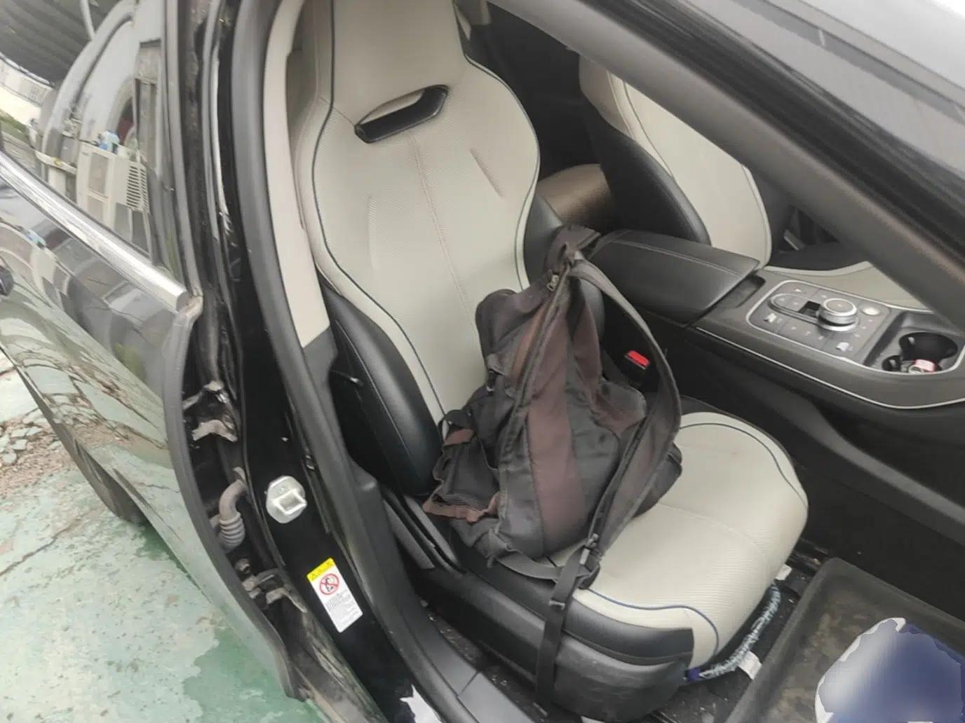 BYD Destroyer 05 2024 HONOR Edition DM-i 55KM Luxury Model — миниатюра 19