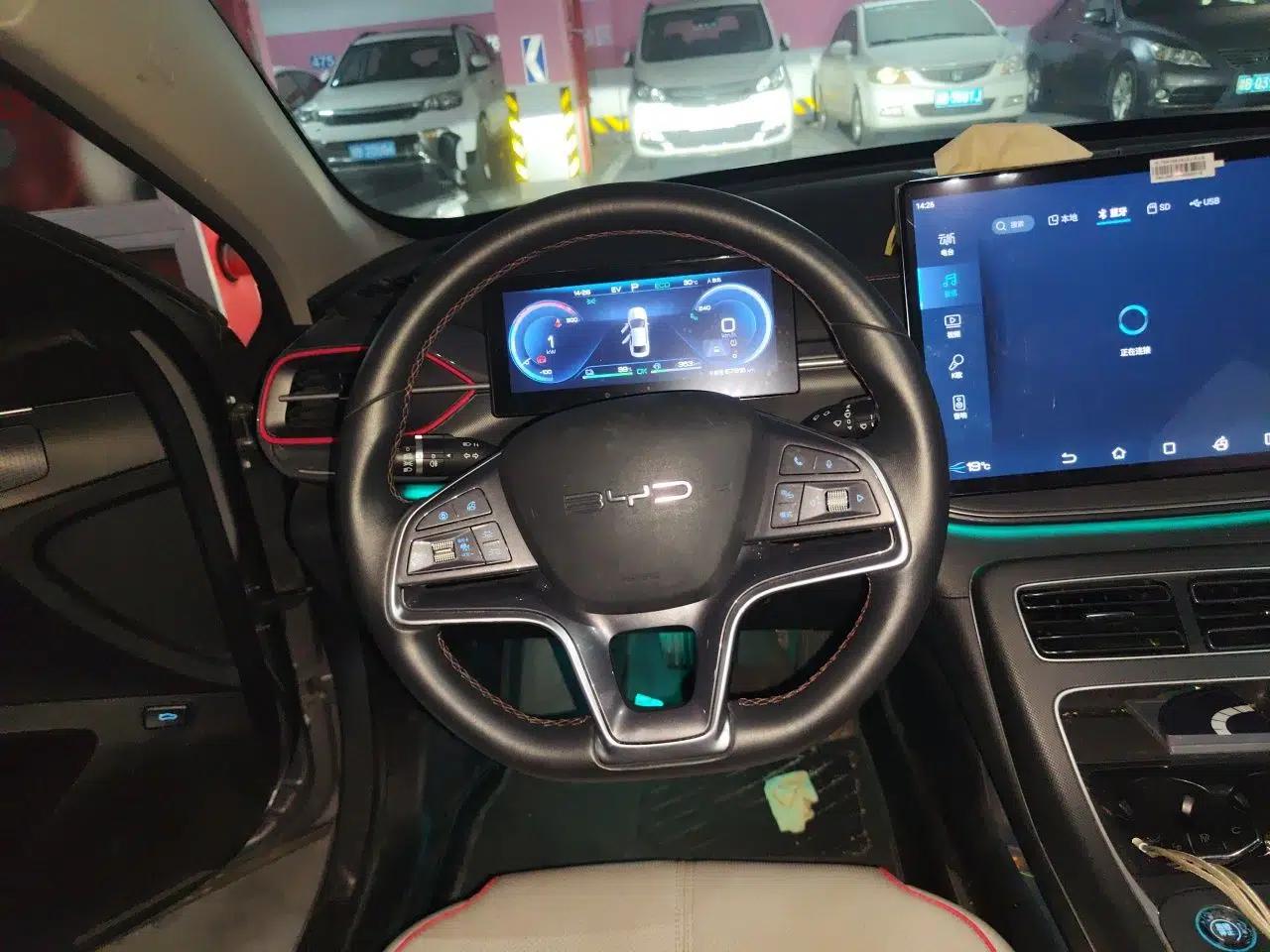 BYD Destroyer 05 2022 DM-i 120KM Flagship Model — миниатюра 7
