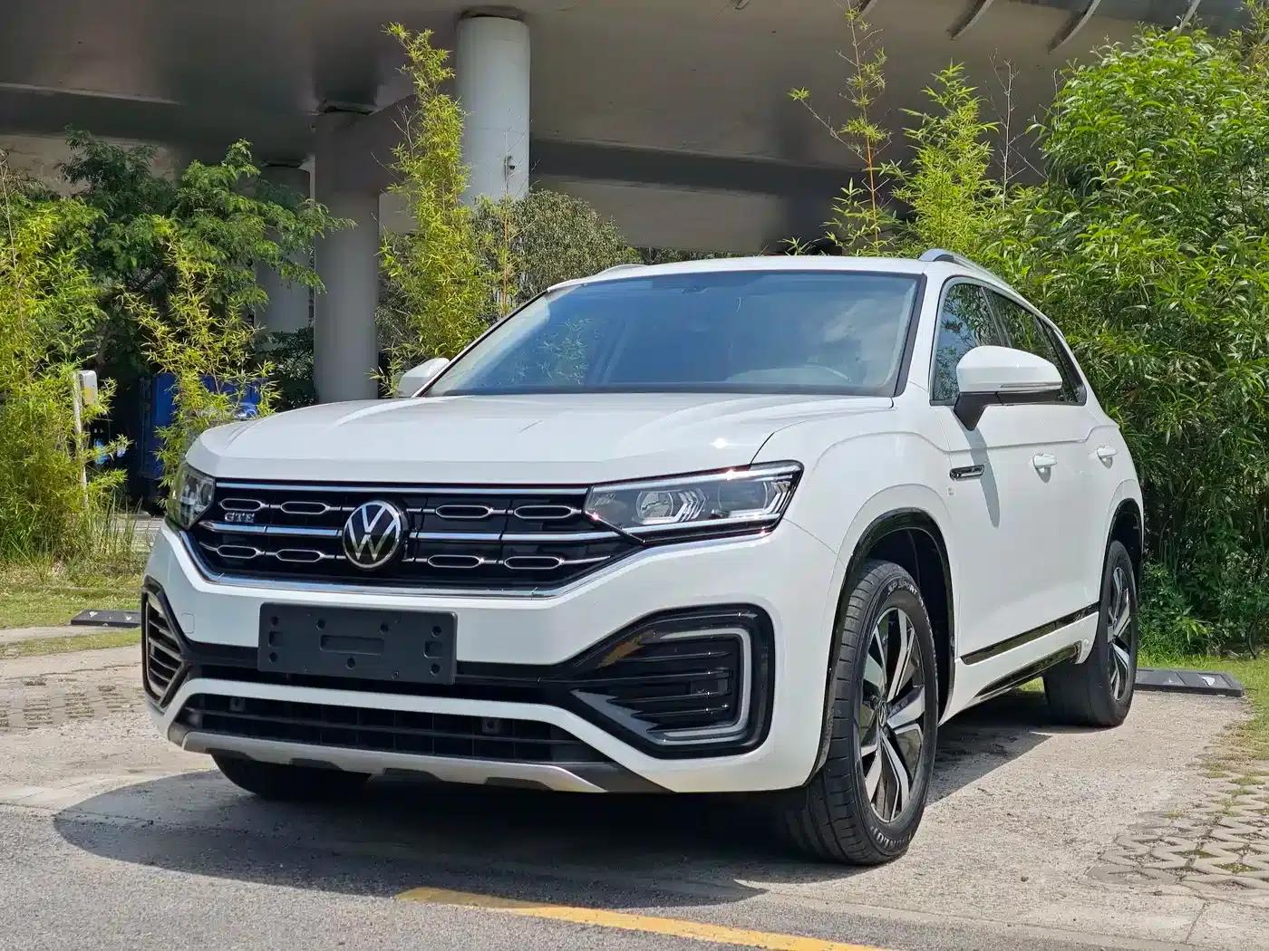 Tayron GTE 2022 1.4T Luxury Edition — миниатюра 1