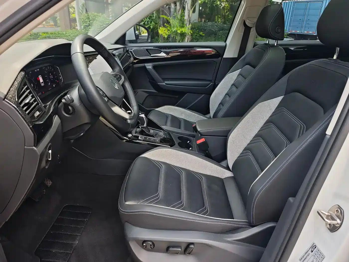 Tayron GTE 2022 1.4T Luxury Edition — миниатюра 9