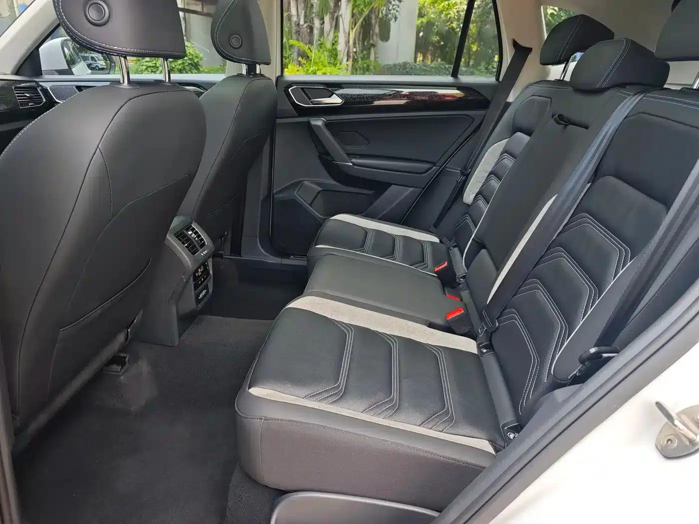 Tayron GTE 2022 1.4T Luxury Edition — миниатюра 10