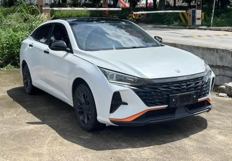 2023 Aeolus Yixuan Mach Edition 1.5L Automatic Wind Chaser — миниатюра 3