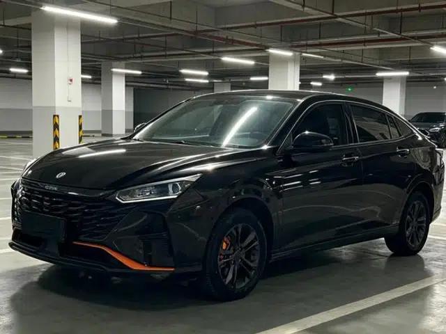 Aeolus Yixuan 2023 Facelift 1.5L Automatic Wind Chaser Edition