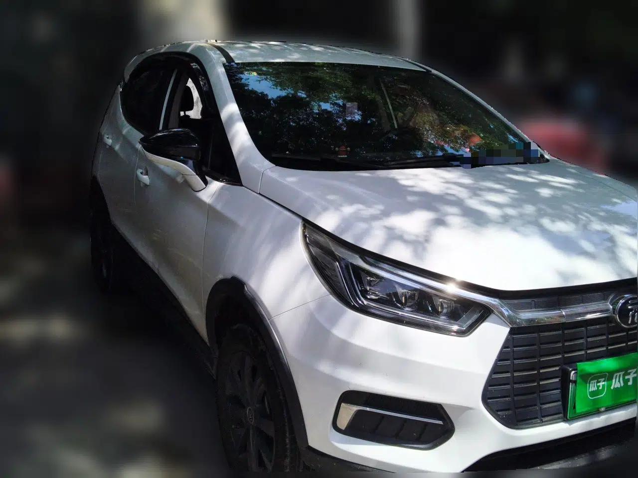 BYD Yuan New Energy 2019 EV535 Smart Connect Trendsetting Model — миниатюра 3