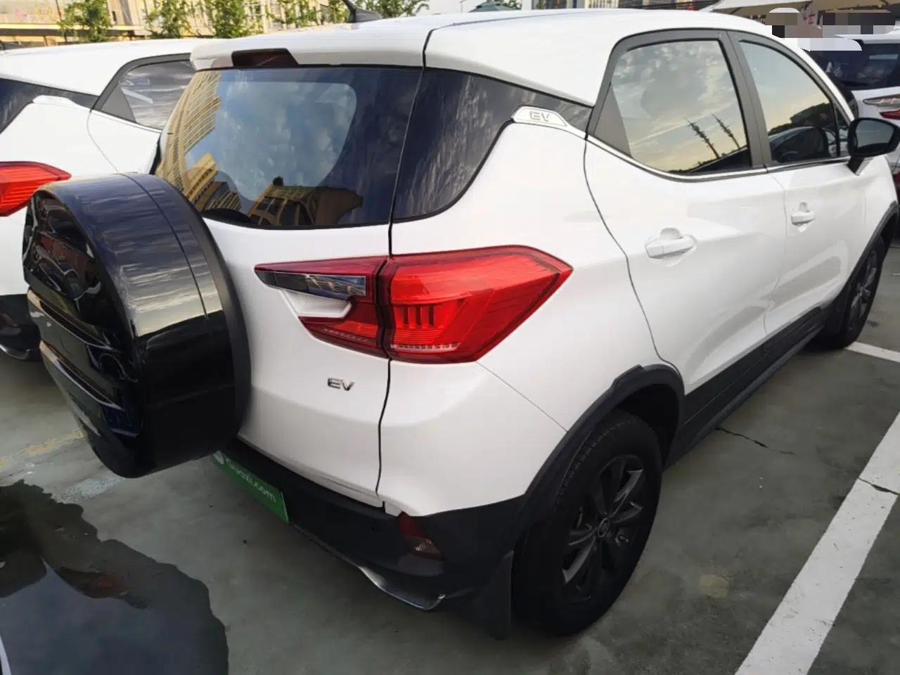 BYD Yuan New Energy 2019 EV535 Smart Connect Trendsetting Model — миниатюра 6