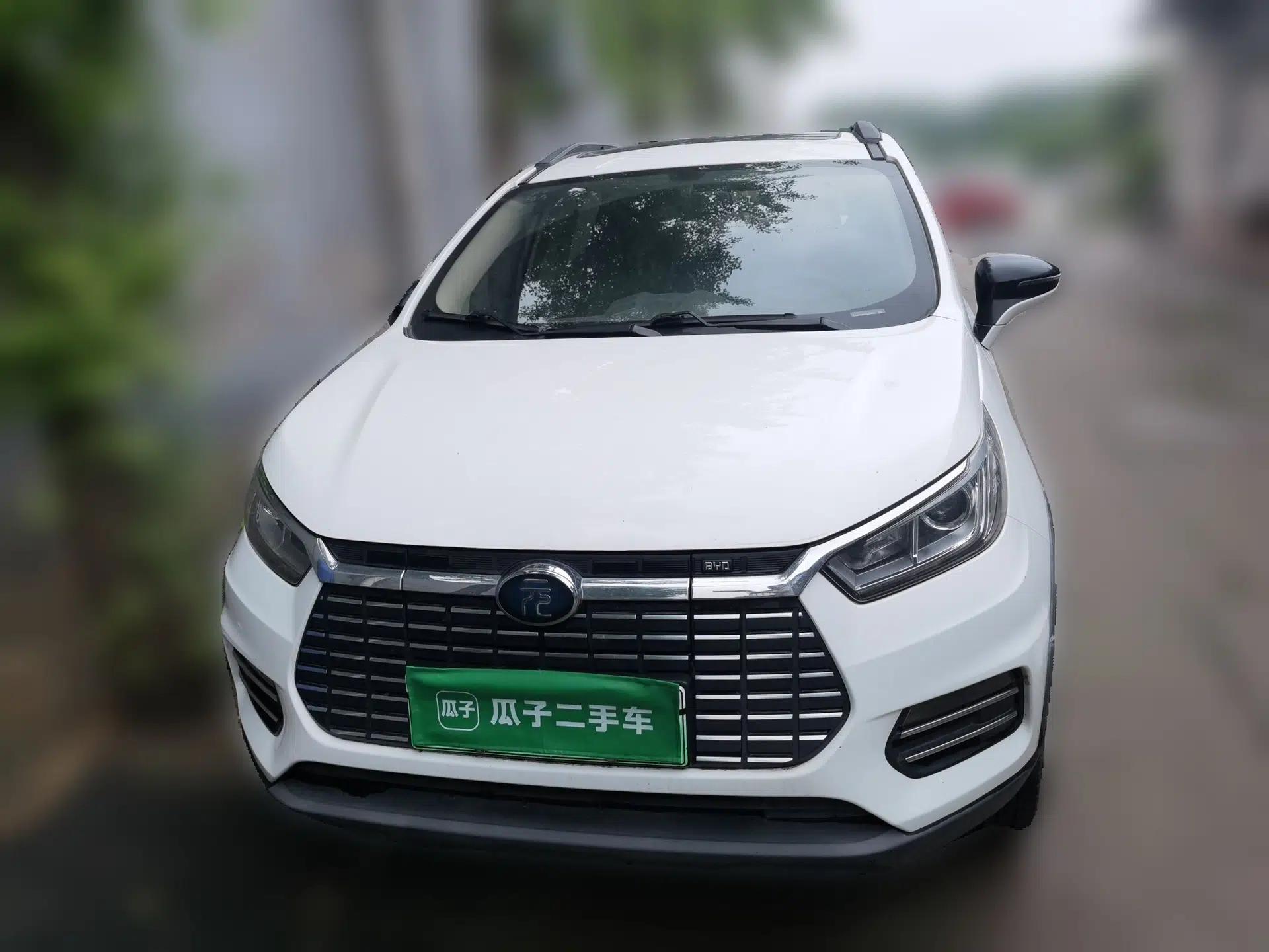 BYD Yuan New Energy 2018 EV360 Smart Connect Cool Edition — миниатюра 2