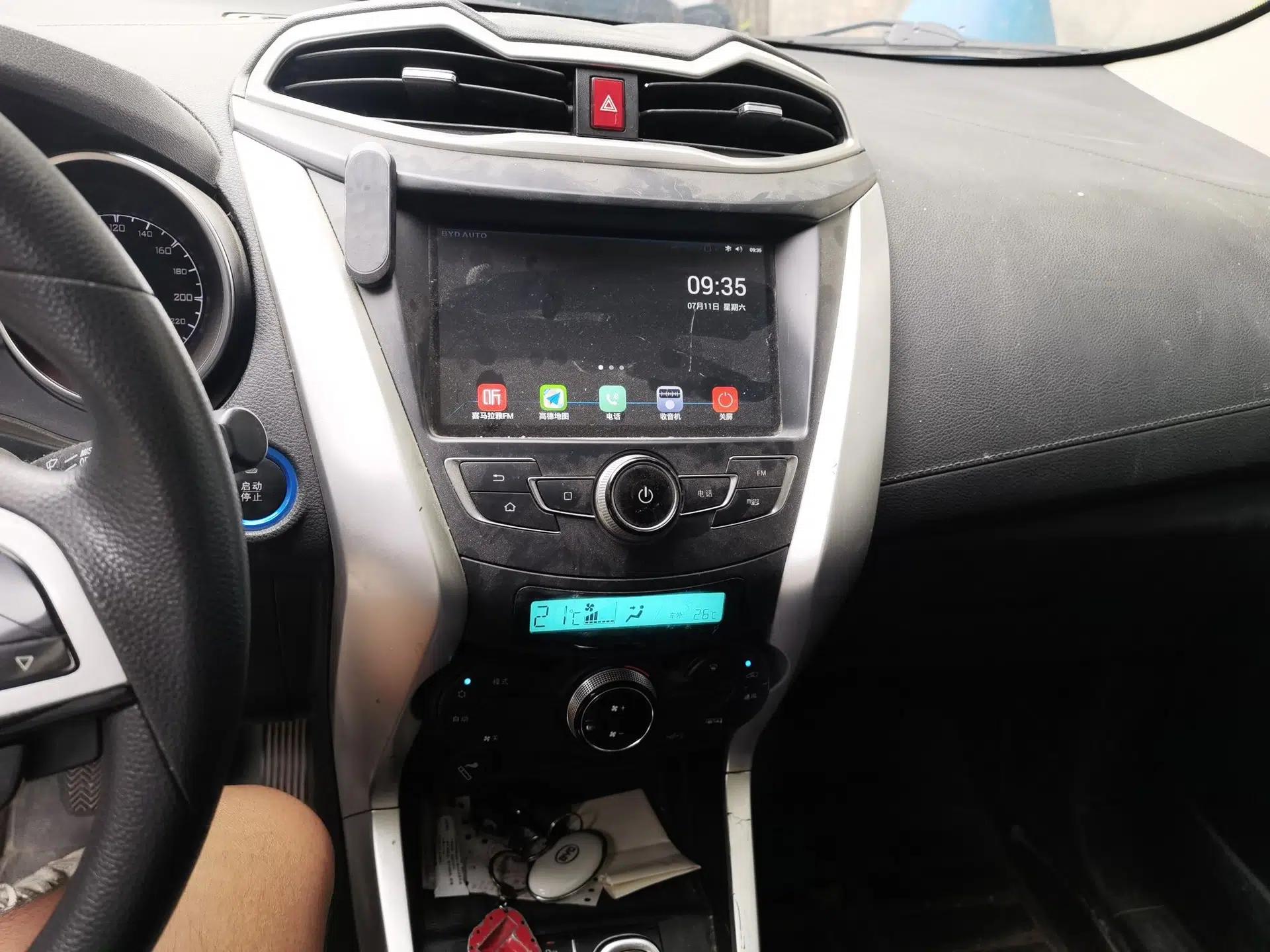 BYD Yuan New Energy 2018 EV360 Smart Connect Cool Edition — миниатюра 13
