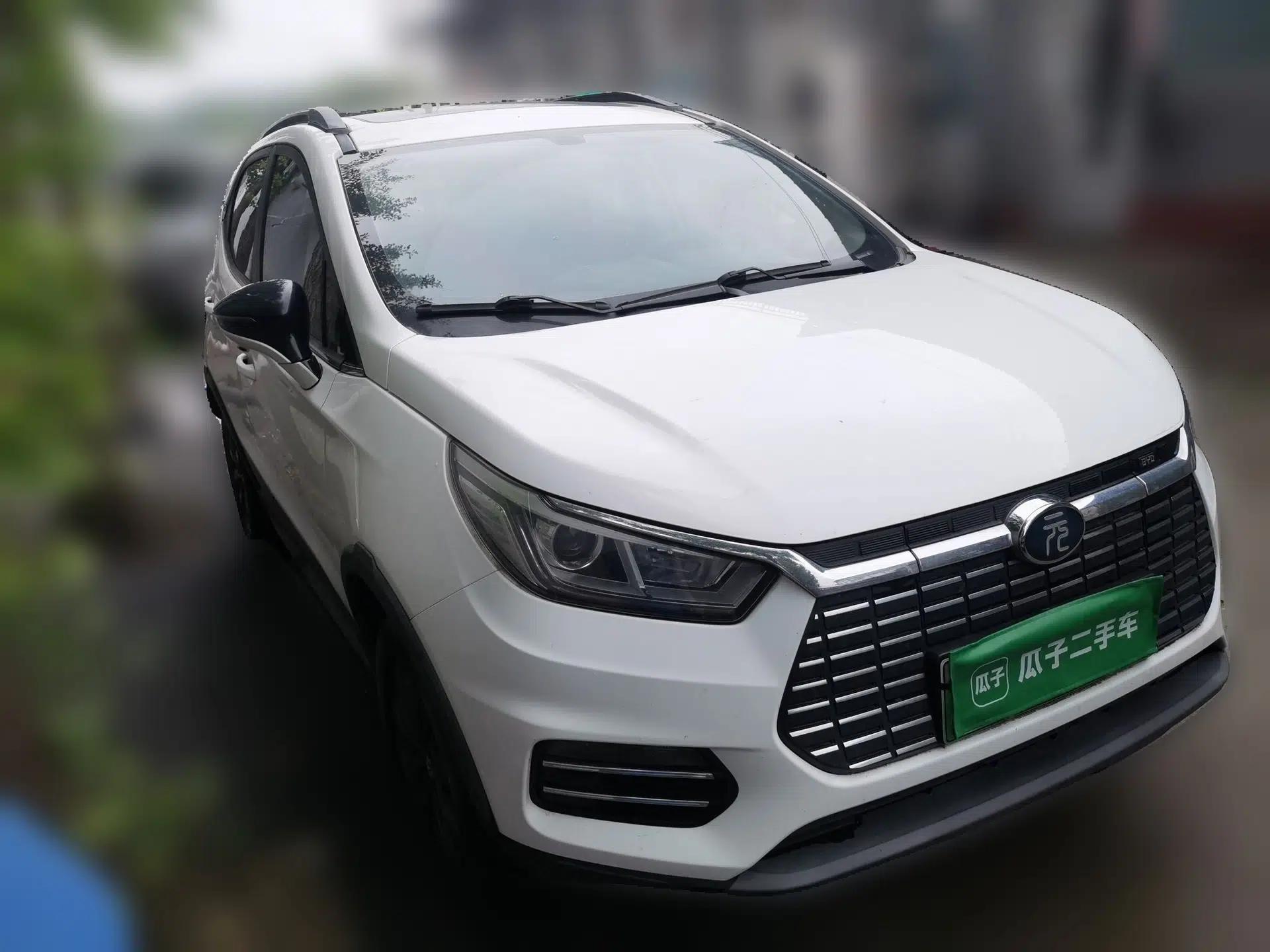 BYD Yuan New Energy 2018 EV360 Smart Connect Cool Edition — миниатюра 3