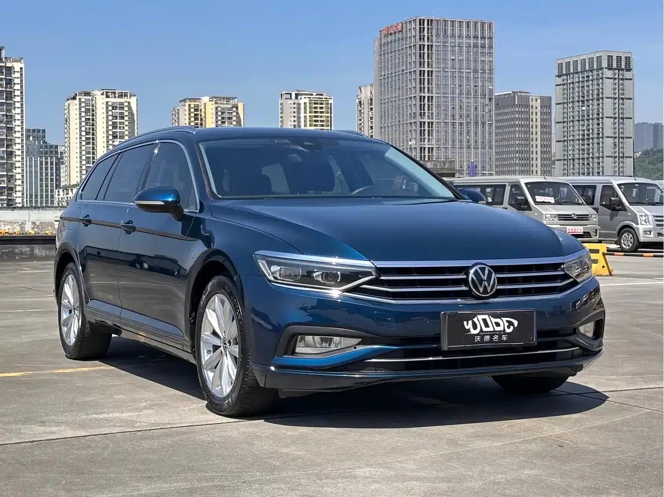 Passat Variant 2021 2.0T Comfortline — миниатюра 2