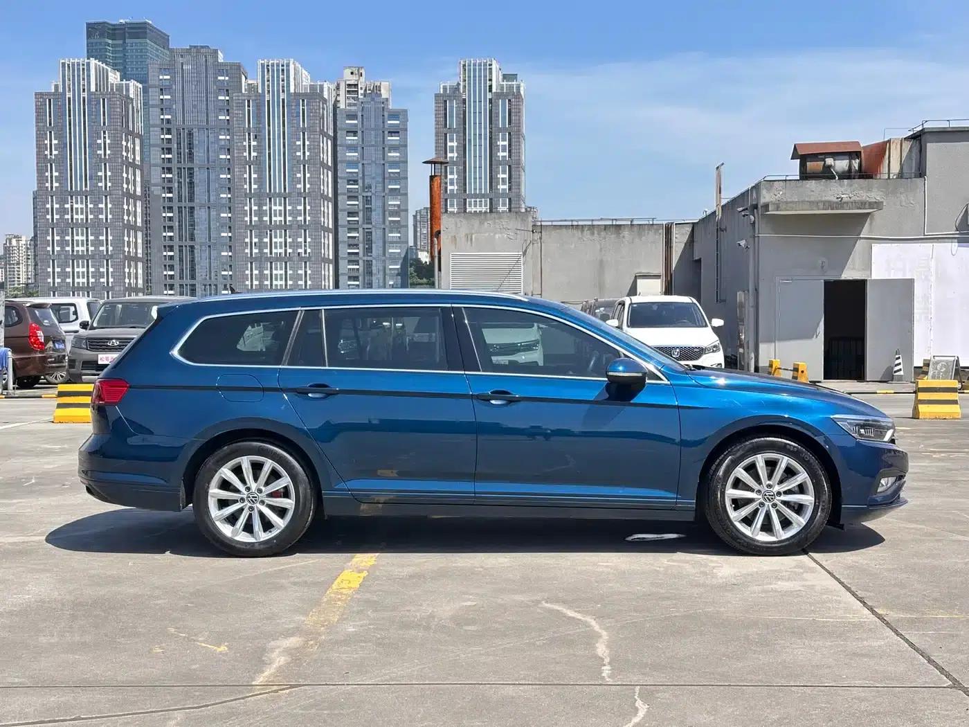 Passat Variant 2021 2.0T Comfortline — миниатюра 4