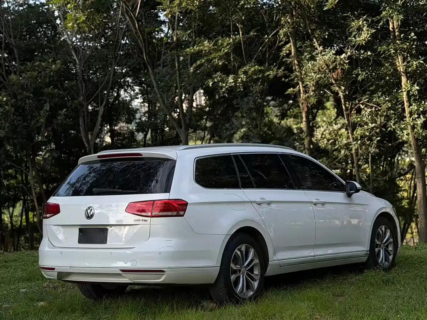 Passat Variant 2016 280TSI 2WD Comfortline — миниатюра 9
