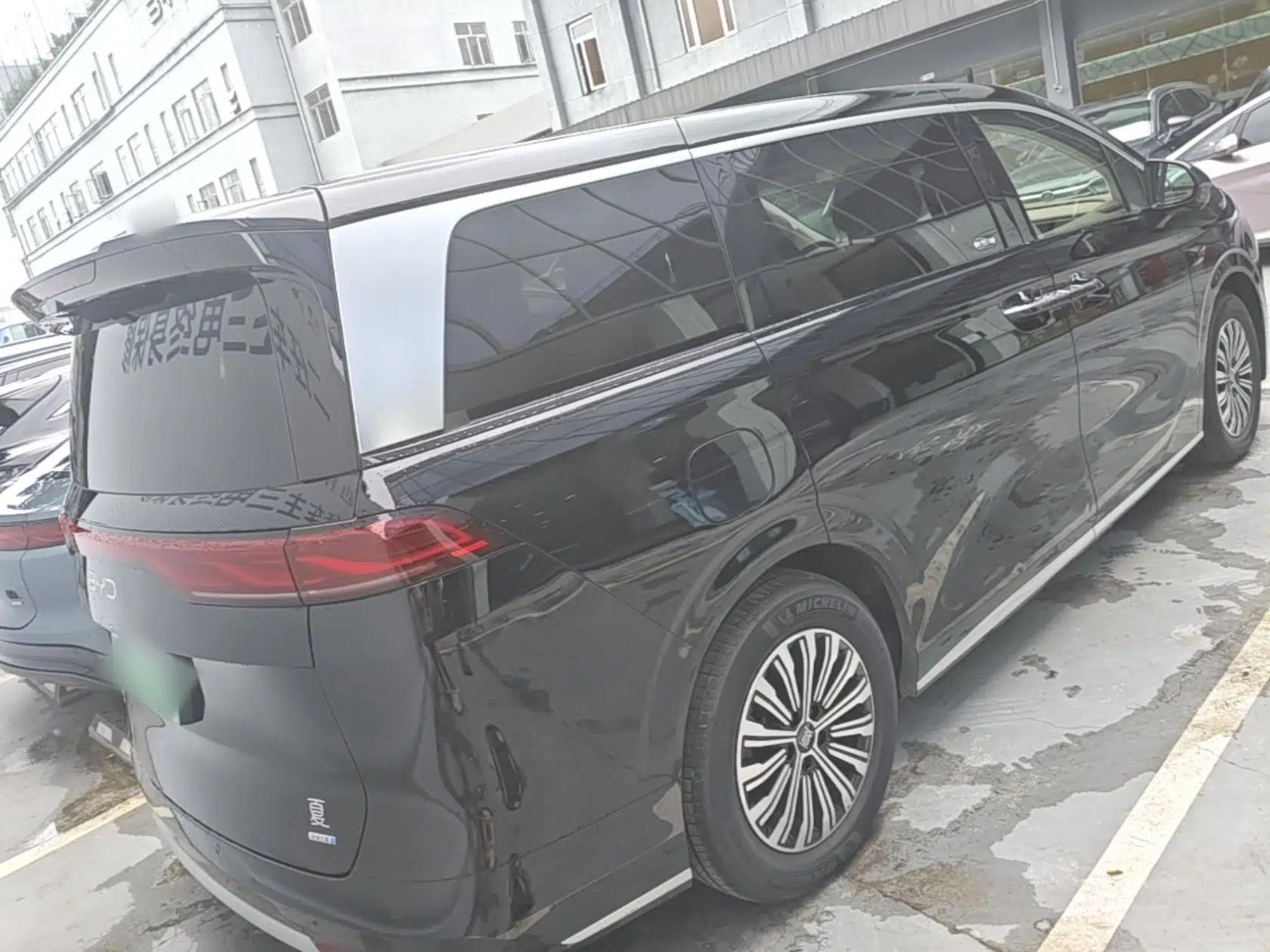 BYD Xia 2025 DM-i 1.5T 180km Beyond Edition — миниатюра 6
