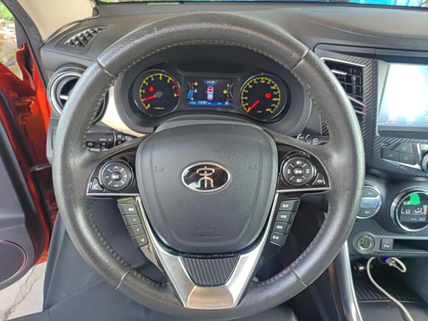 BYD Song 2016 GaiShi Edition 1.5TI Manual Elite Model — миниатюра 13