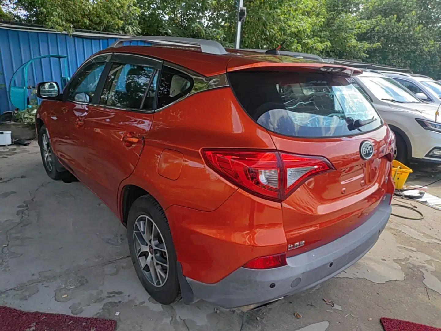 BYD Song 2016 GaiShi Edition 1.5TI Manual Elite Model — миниатюра 4