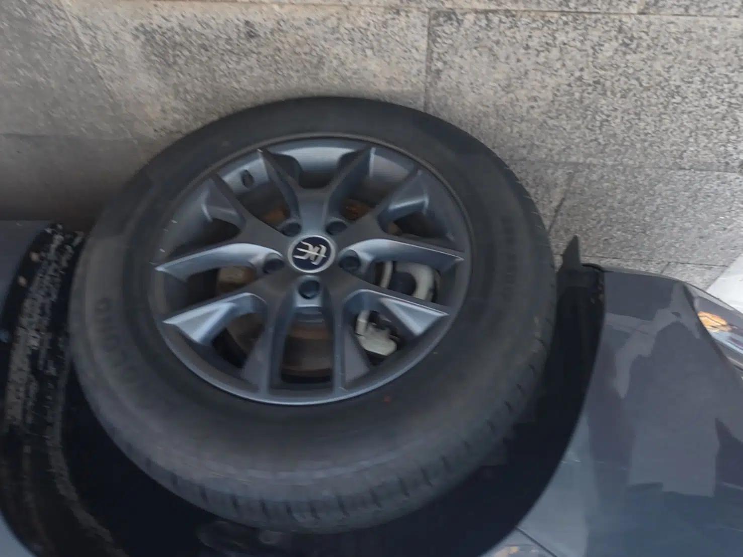 BYD Song 2020 Classic Edition 1.5T Automatic Elite Model — миниатюра 10