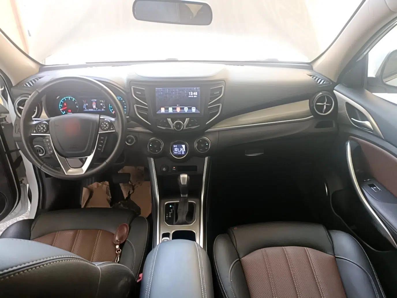 BYD Song 2017 Gaishe Upgrade Edition 1.5TID Automatic Elite Model — миниатюра 18
