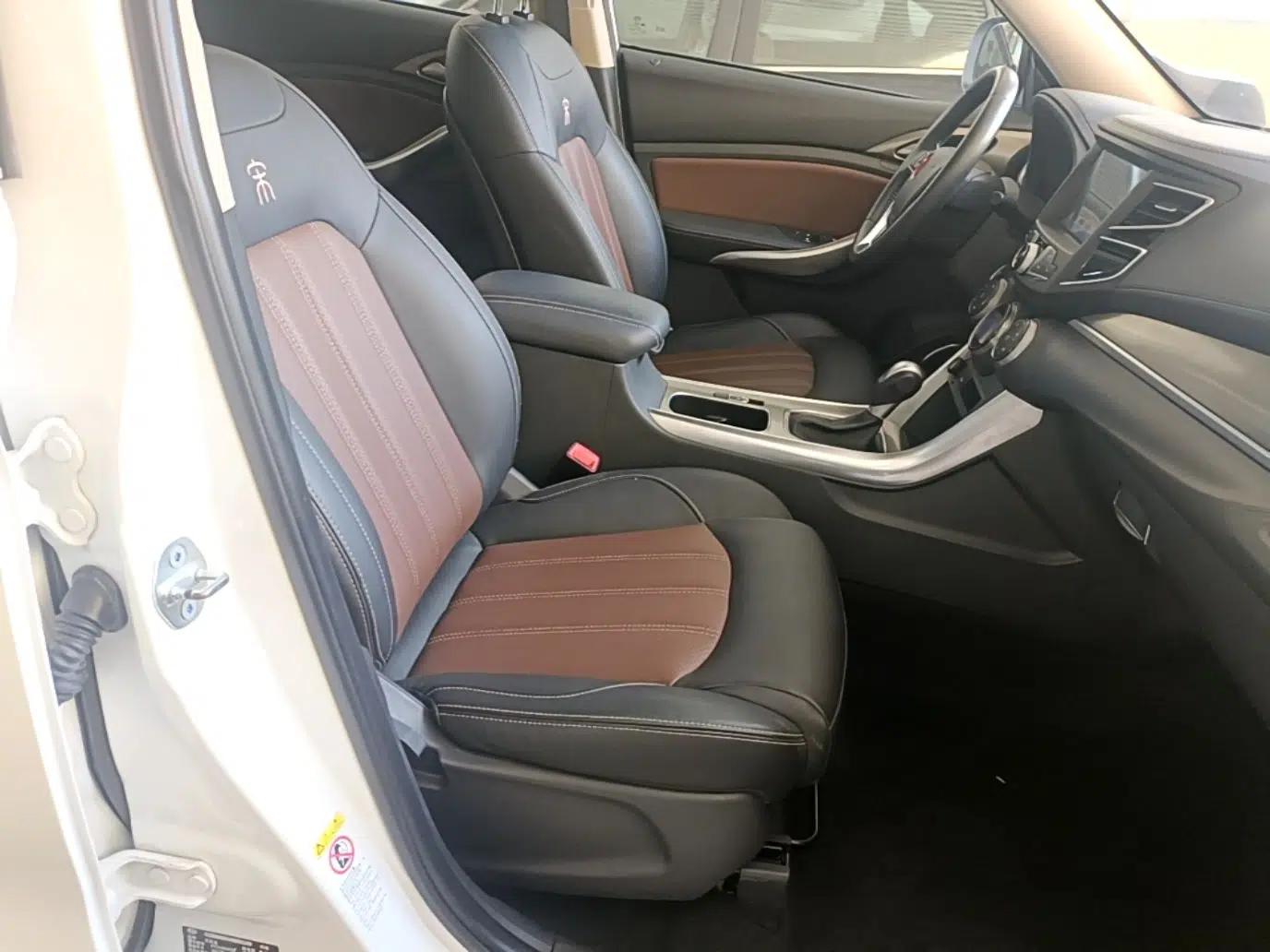 BYD Song 2017 Gaishe Upgrade Edition 1.5TID Automatic Elite Model — миниатюра 25