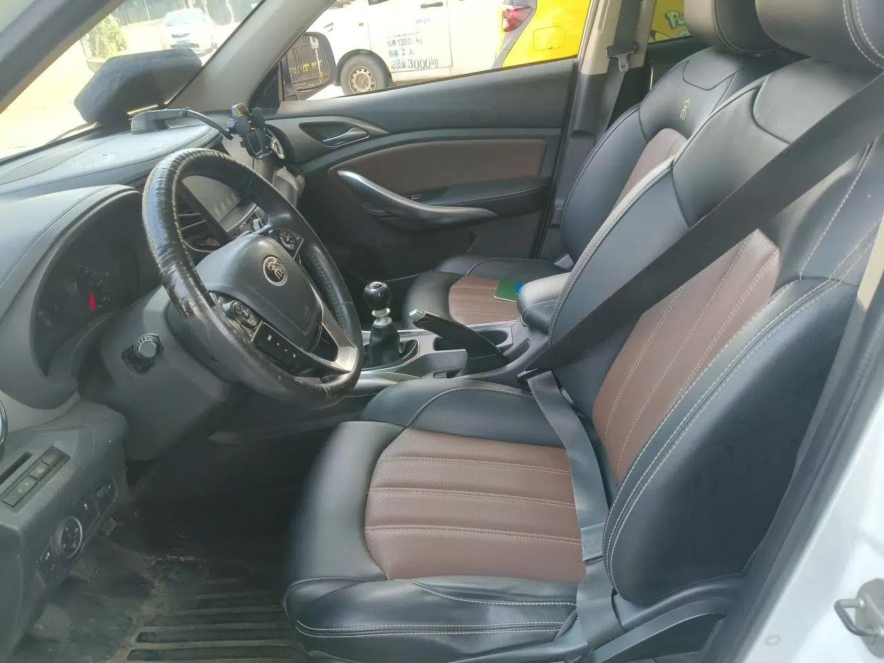 BYD Song 2016 GaiShi Edition 1.5TI Manual Elite Model — миниатюра 14