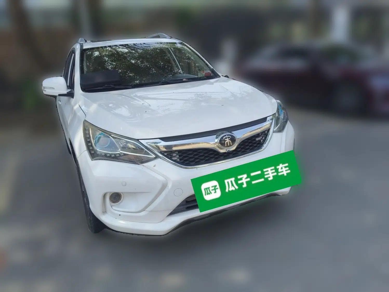 BYD Song 2016 GaiShi Edition 1.5TI Manual Elite Model — миниатюра 3