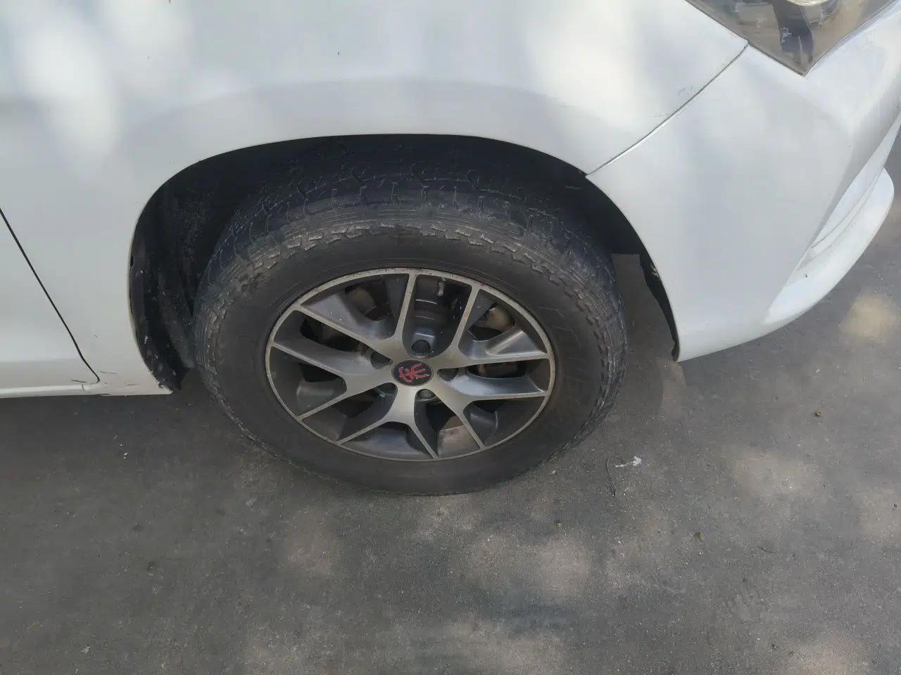 BYD Song 2016 GaiShi Edition 1.5TI Manual Elite Model — миниатюра 8