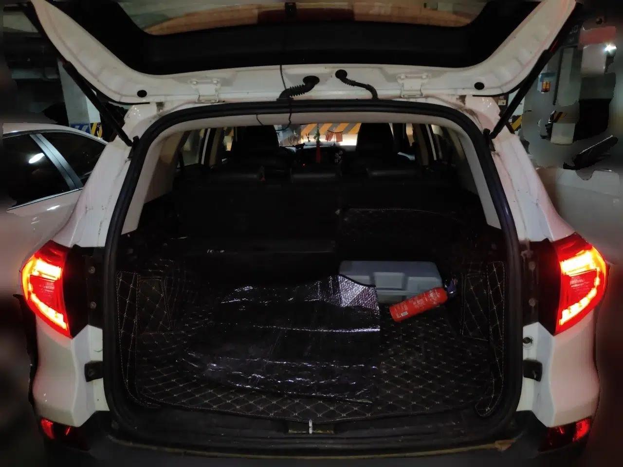 BYD Song 2016 GaiShi Edition 1.5TID Automatic Elite Model — миниатюра 19
