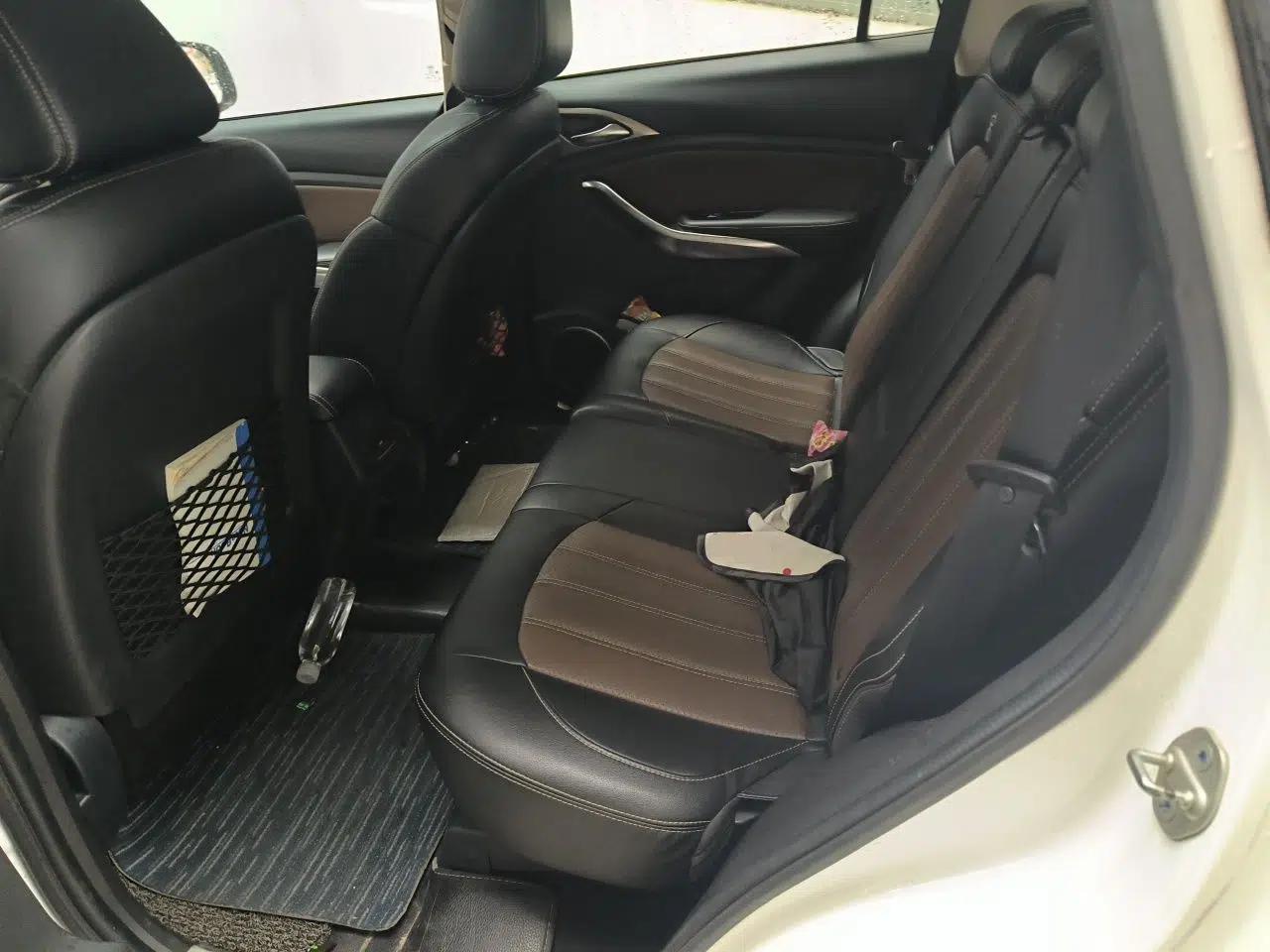 BYD Song 2016 GaiShi Edition 1.5TID Automatic Elite Model — миниатюра 17