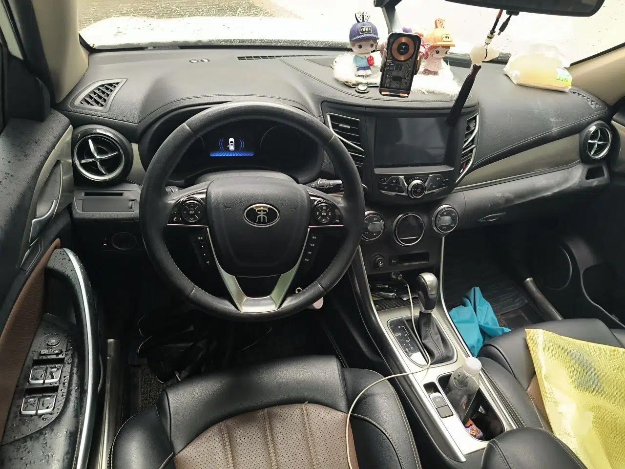 BYD Song 2016 GaiShi Edition 1.5TID Automatic Elite Model — миниатюра 9