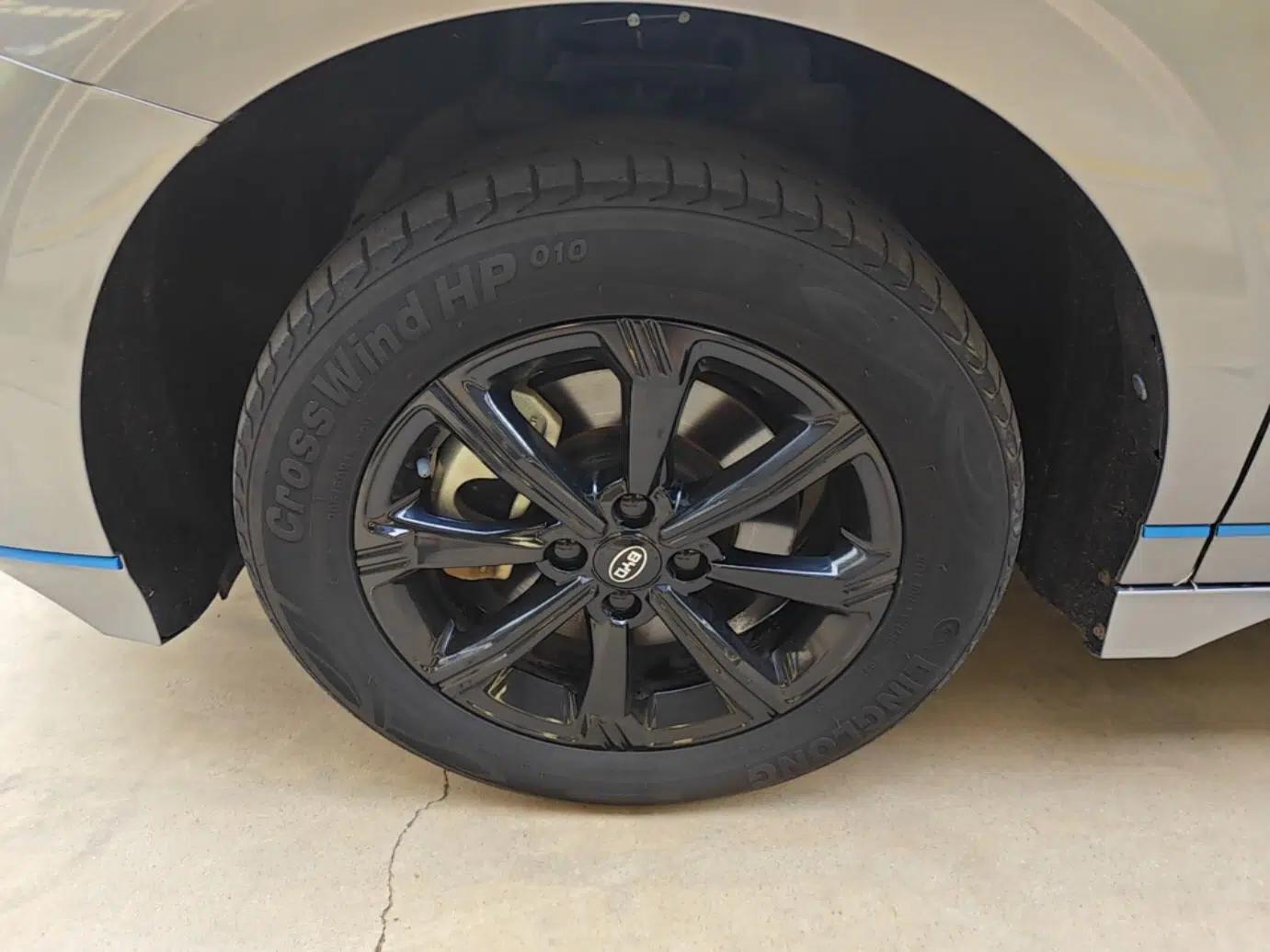 BYD e2 2021 Luxury Model — миниатюра 10