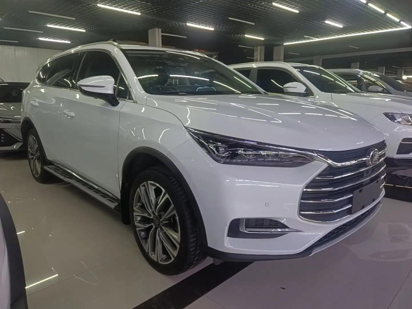 BYD Tang 2019 2.0T Automatic SmartConnect Luxury Version 5 Seats China VI Standard — миниатюра 3