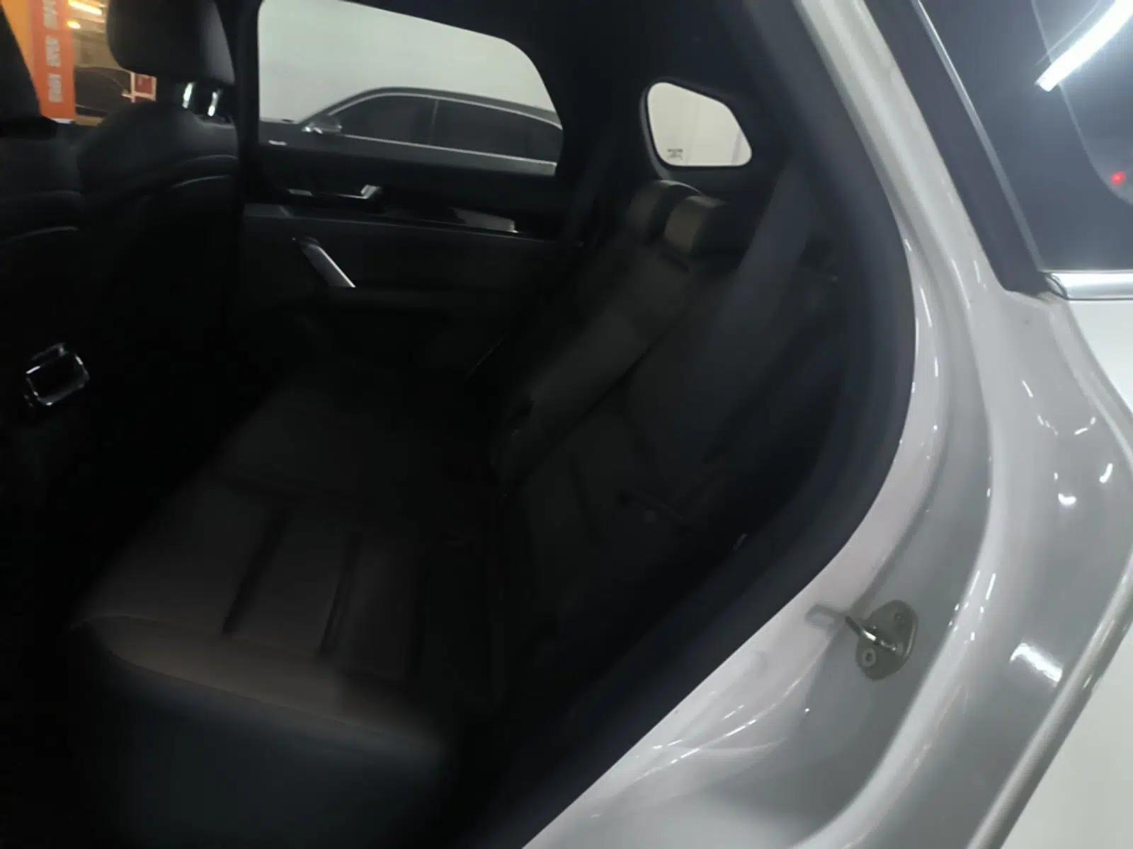 BYD Tang 2021 2.0T Automatic Flagship Edition — миниатюра 20