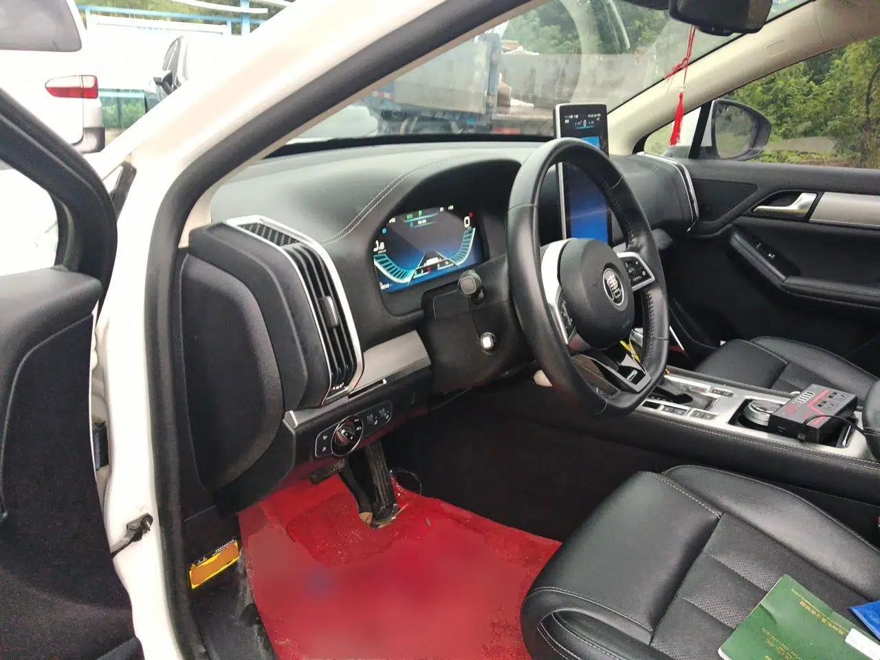 BYD Tang 2018 2.0T Automatic SmartConnect Prestige 7-Seater China V Standard — миниатюра 16