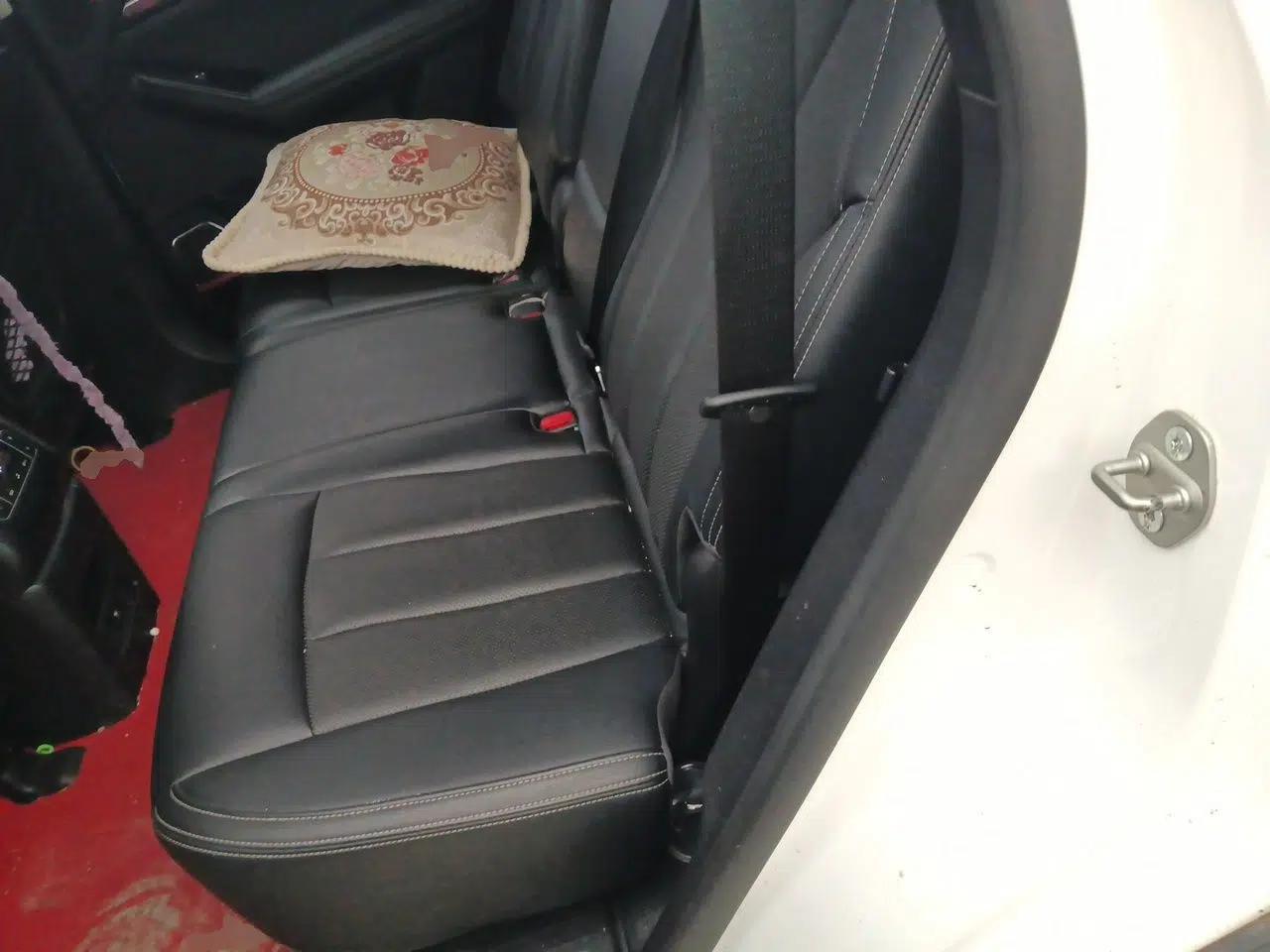 BYD Tang 2018 2.0T Automatic SmartConnect Prestige 7-Seater China V Standard — миниатюра 17