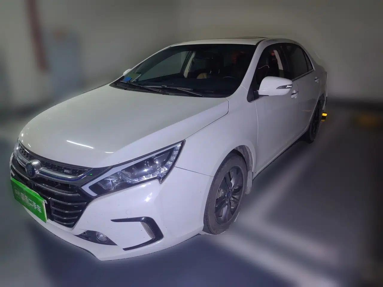 BYD Qin New Energy 2017 1.5T Luxury Model — миниатюра 1