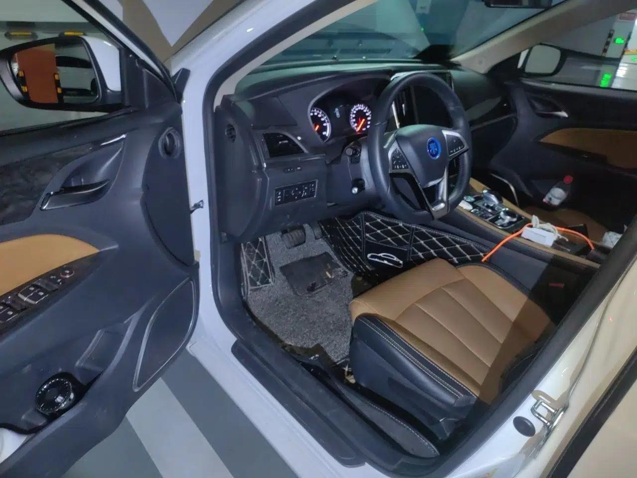 BYD Qin New Energy 2017 1.5T Luxury Model — миниатюра 16